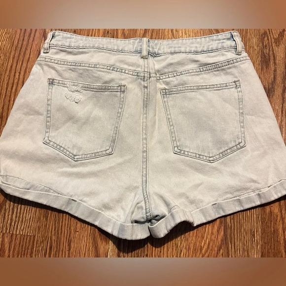 Pacsun distressed jean shorts - Picture 2 of 4
